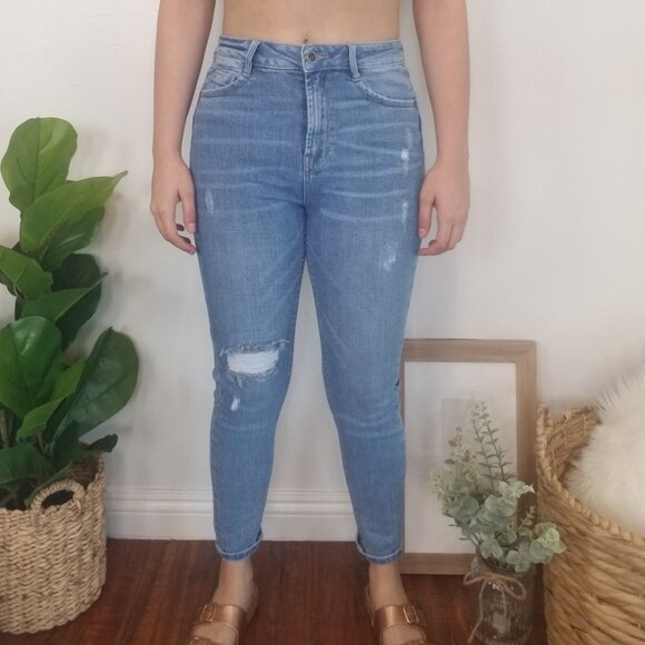 WHOLESALE * 6 JEANS // BOUTIQUE CLOSING // EVERYTHING MUST GO - Picture 3 of 16